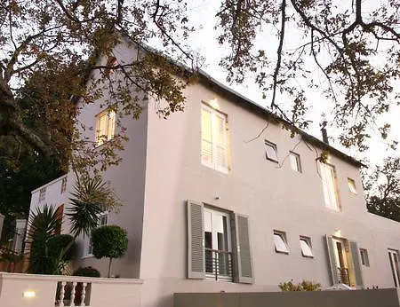 Four Rosmead Boutique Guesthouse-3